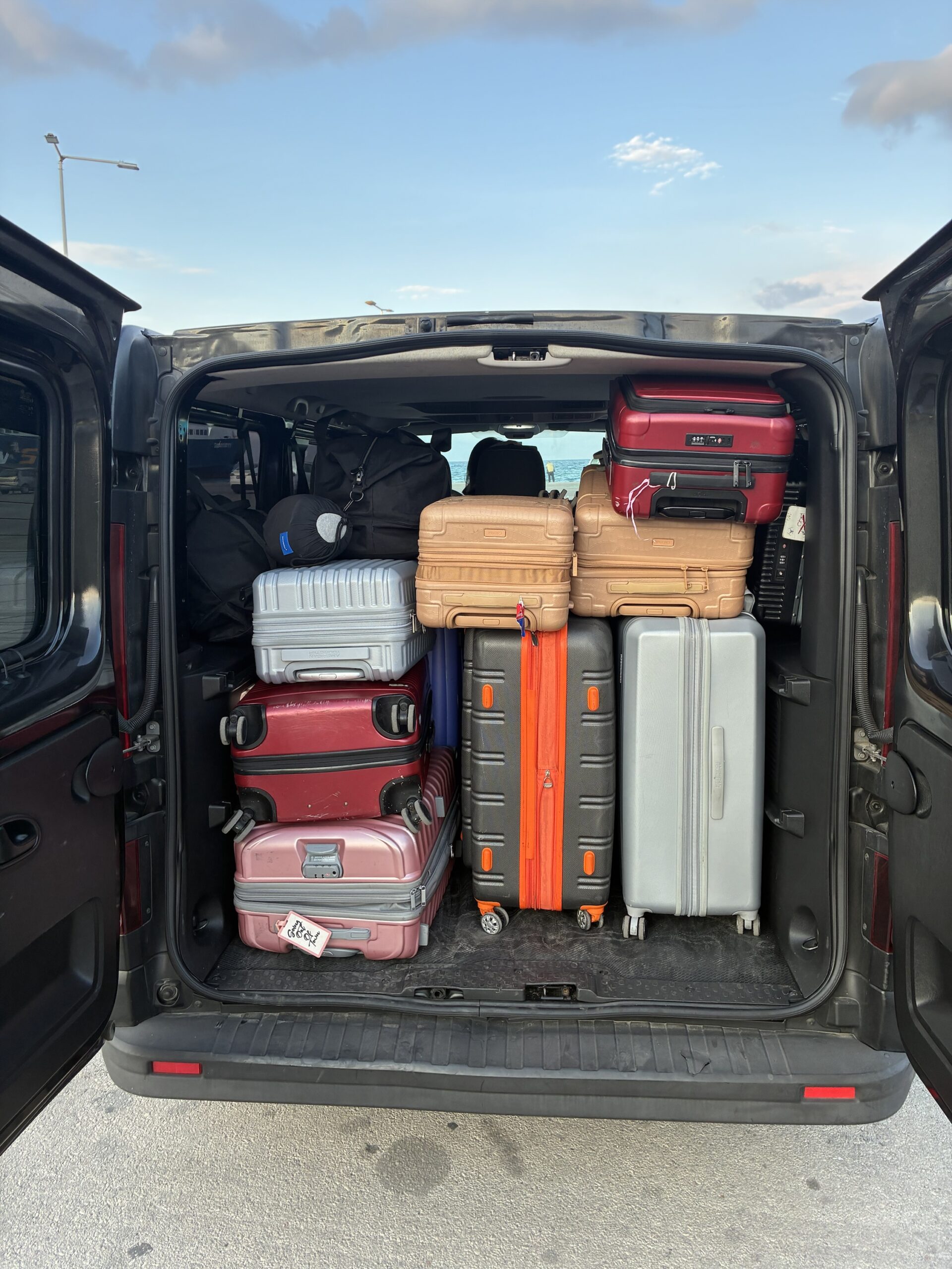 Spacious Private Minivan 8pax/10luggage Athens International Airport to City & Ports (Meet&Greet), (Flight Tracking) - Image 3